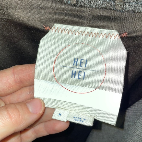 Leather jacket - Picture 6 of 8